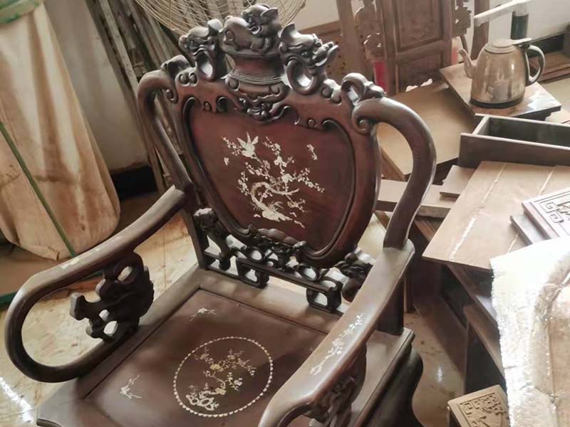 竹山旧红木家具维修